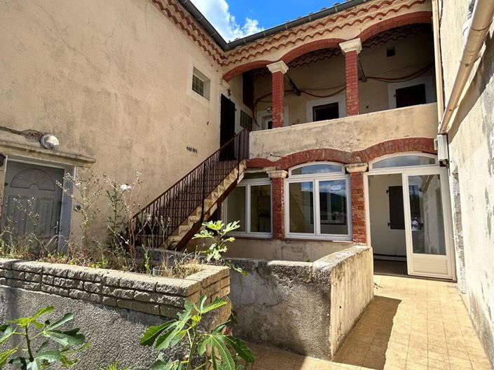Image No.1-11 Bed House for sale