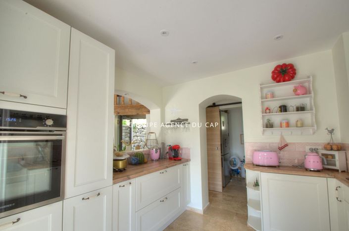 Image No.12-3 Bed House for sale