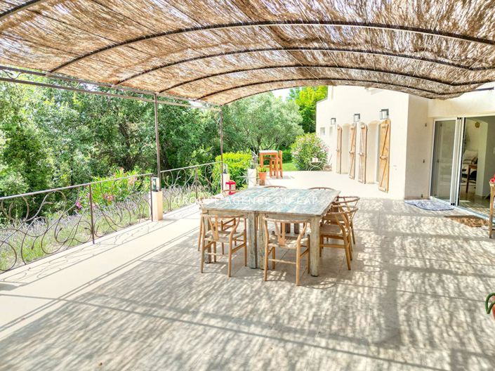 Image No.2-3 Bed House for sale