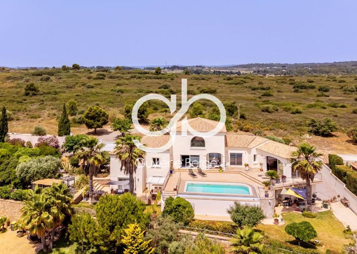 Image No.3-6 Bed House for sale