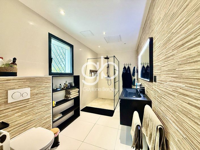 Image No.13-4 Bed House for sale