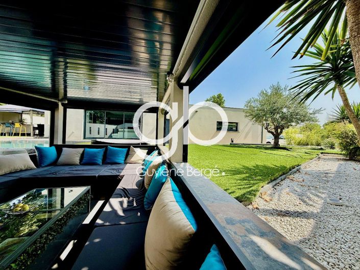 Image No.15-4 Bed House for sale