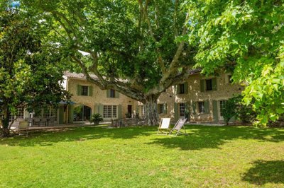 Maison de 8 chambres à vendre à Vacqueyras