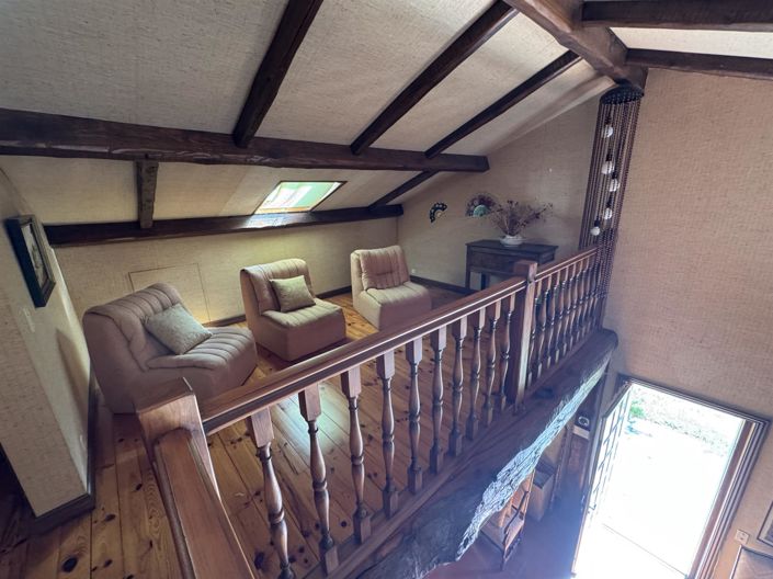 Image No.14-3 Bed House for sale