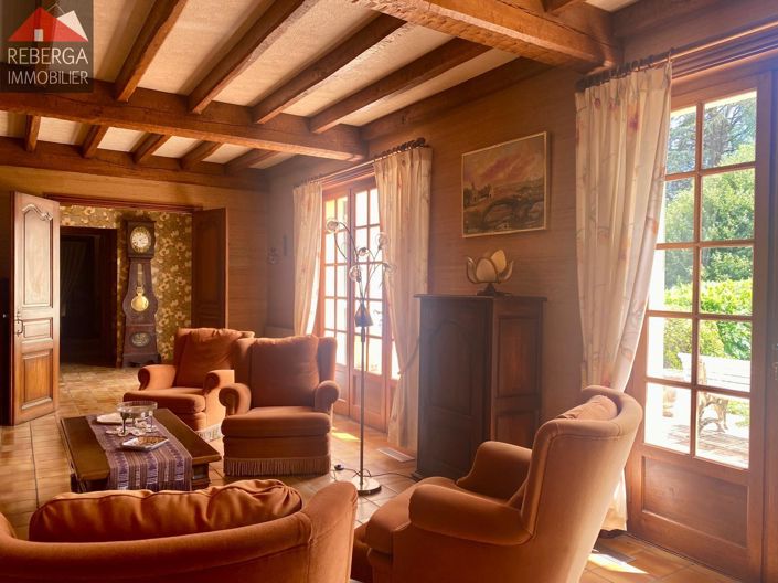 Image No.8-3 Bed House for sale