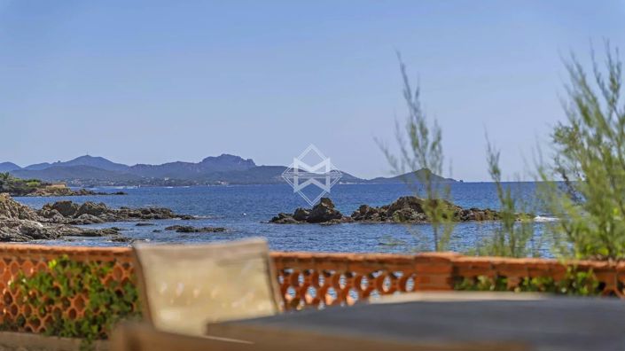 Image No.2-7 Bed House for sale