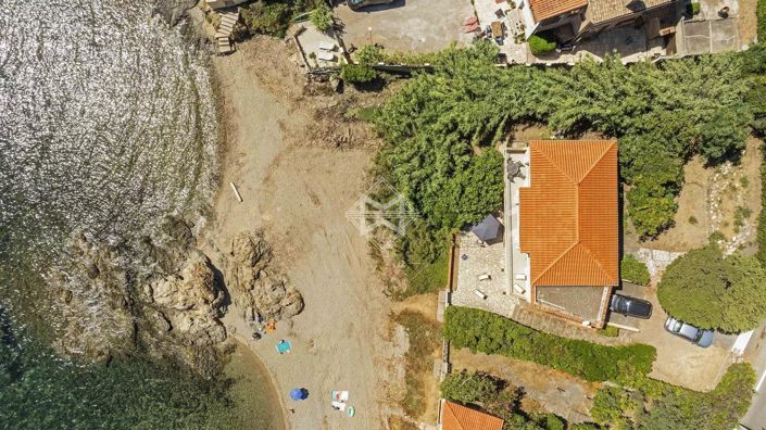 Image No.3-7 Bed House for sale