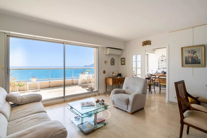 Image No.2-Appartement de 2 chambres à vendre à Cannes-la-Bocca