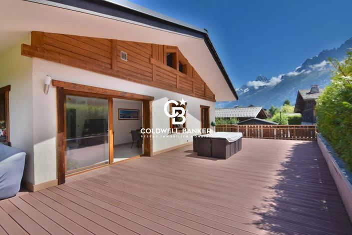 Image No.10-5 Bed House for sale