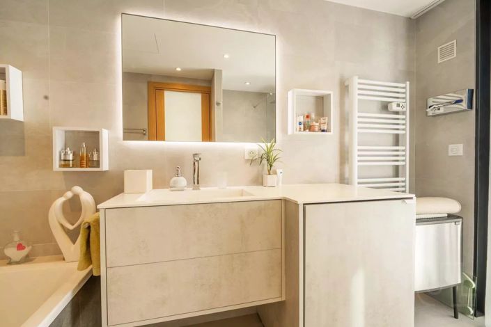 Image No.7-Appartement de 2 chambres à vendre à Cannes