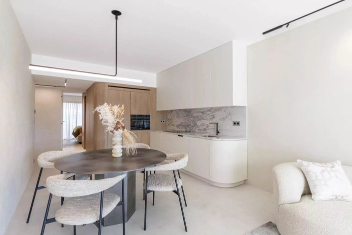 Image No.2-Propriété de 2 chambres à vendre à Cannes