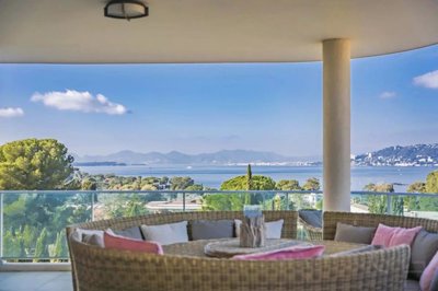 Propriété de 3 chambres à vendre à Antibes