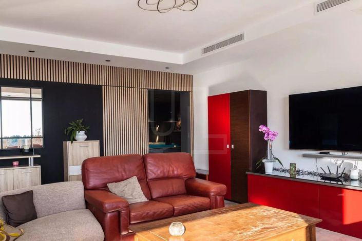 Image No.11-4 Bed House for sale