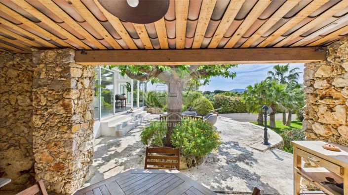 Image No.10-5 Bed House for sale