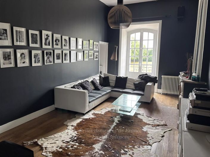 Image No.17-20 Bed House for sale