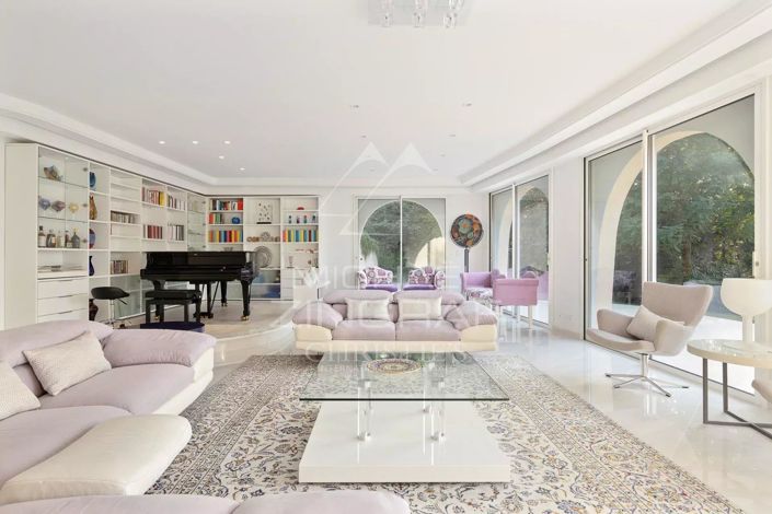 Image No.5-Maison de 8 chambres à vendre à Mouans-Sartoux