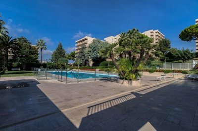 Appartement de 2 chambres à vendre à Juan-les-Pins