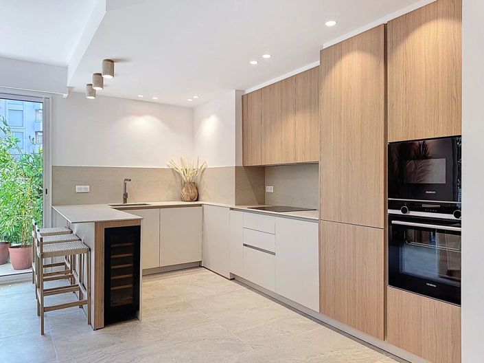 Image No.3-Appartement de 2 chambres à vendre à Cannes