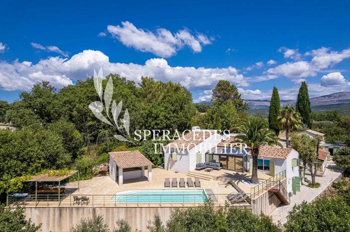 Image No.1-5 Bed House for sale