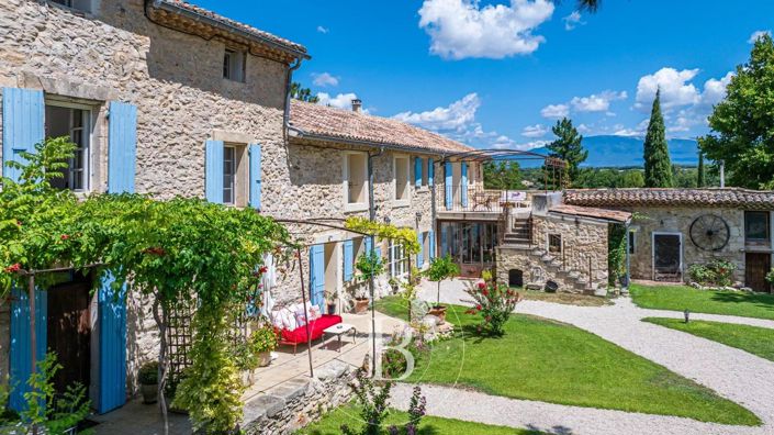 Image No.10-8 Bed House for sale