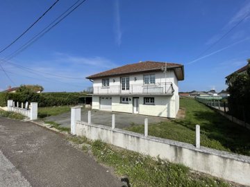 1 - Franche-Comté, House