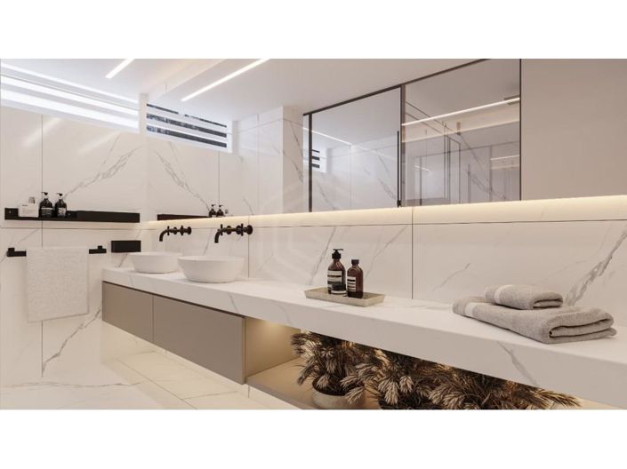 Image No.11-3 Bed House for sale