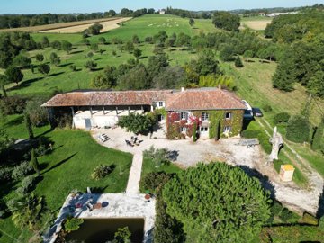 5 Bed House for sale