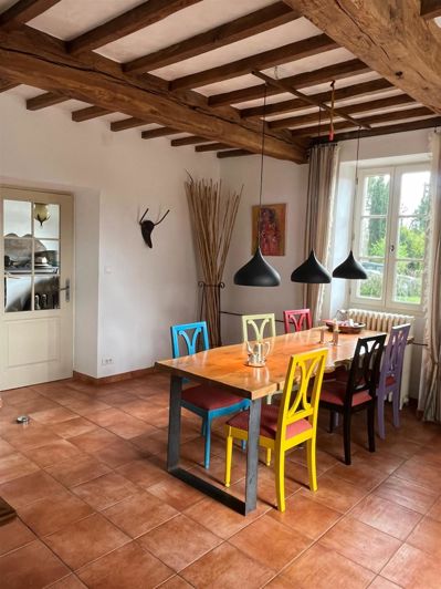 Image No.17-5 Bed House for sale