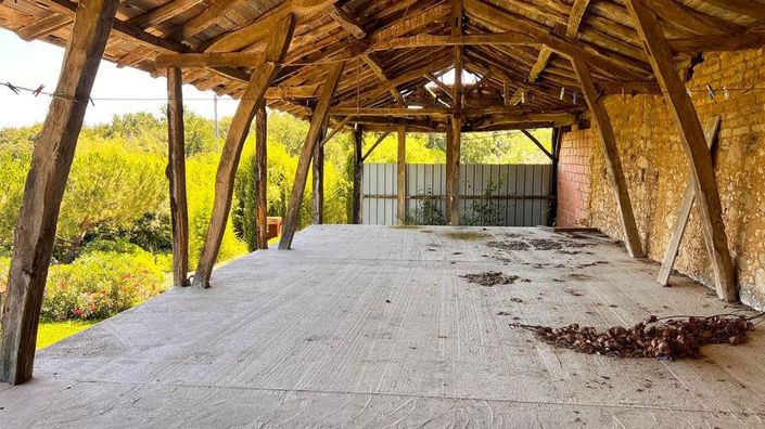 Image No.21-5 Bed House for sale