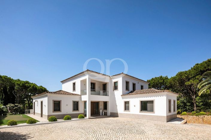 Image No.16-4 Bed House for sale