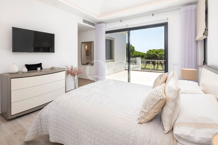 Image No.39-4 Bed House for sale