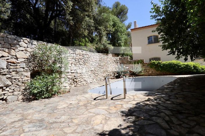 Image No.12-Maison de 4 chambres à vendre à Nîmes