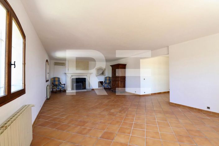 Image No.4-Maison de 4 chambres à vendre à Nîmes