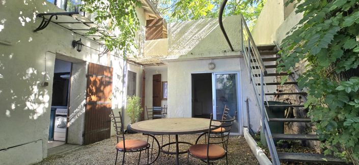 Image No.1-4 Bed House for sale