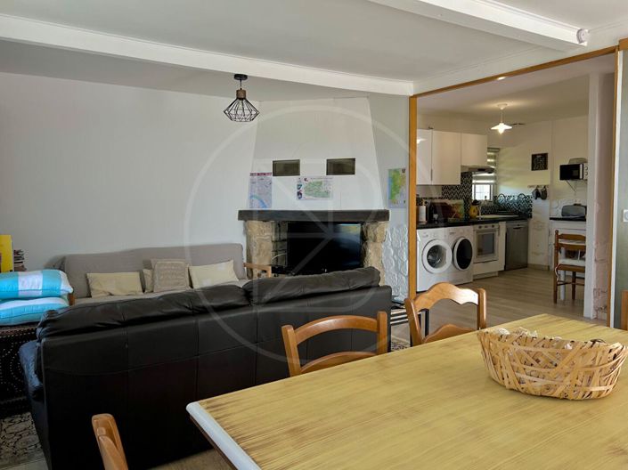 Image No.12-10 Bed House for sale