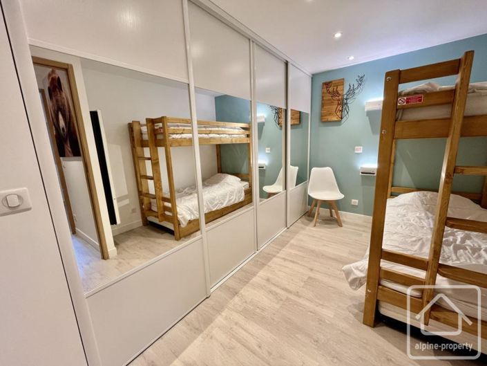 Image No.8-3 Bed Apartment for sale