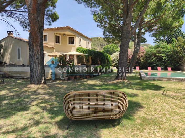 Image No.10-4 Bed House for sale