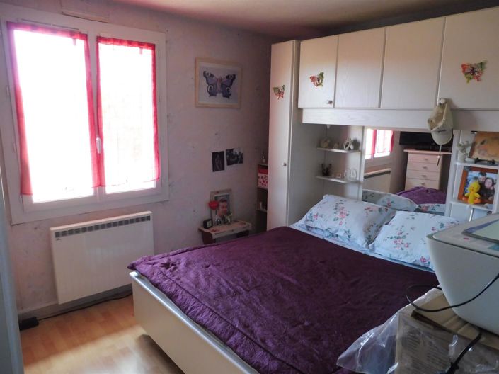 Image No.19-3 Bed House for sale