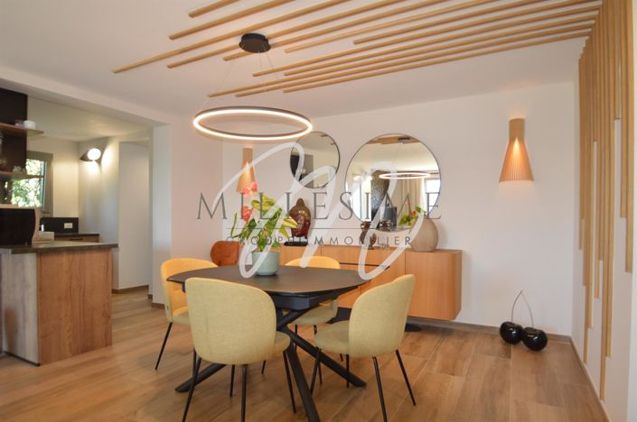 Image No.10-3 Bed Apartment for sale