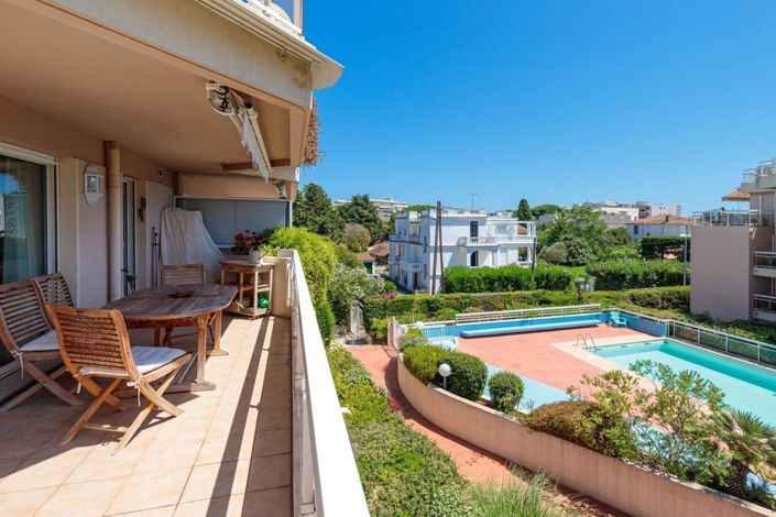 Image No.1-2 Bed Apartment for sale