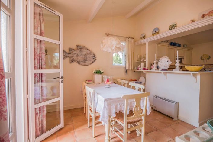 Image No.7-4 Bed House for sale