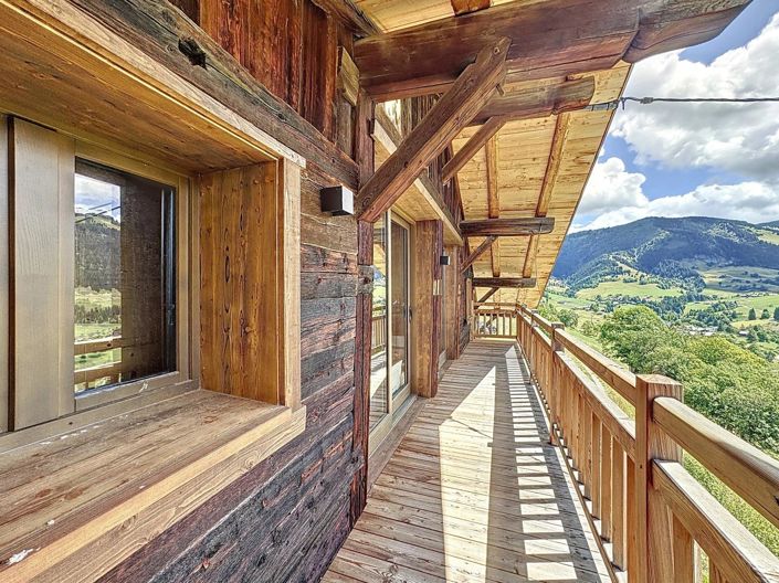 Image No.32-8 Bed House for sale