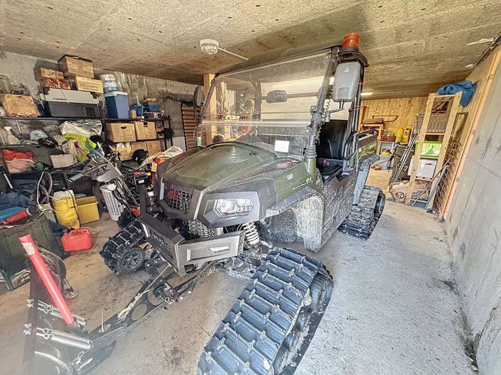 Image No.35-8 Bed House for sale