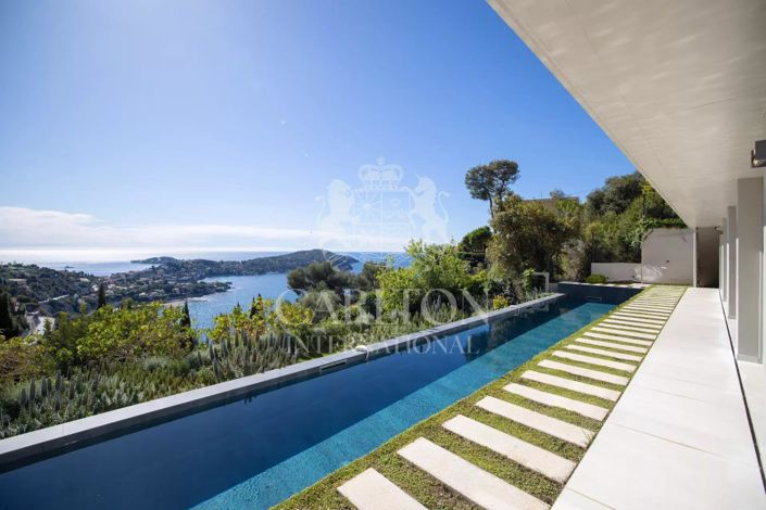 Image No.1-6 Bed House for sale