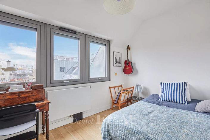 Image No.11-2 Bed Apartment for sale