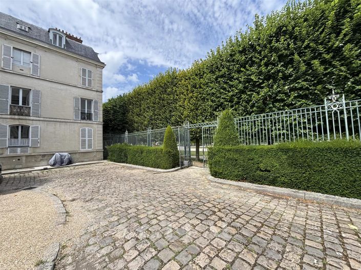 Image No.1-2 Bed Apartment for sale