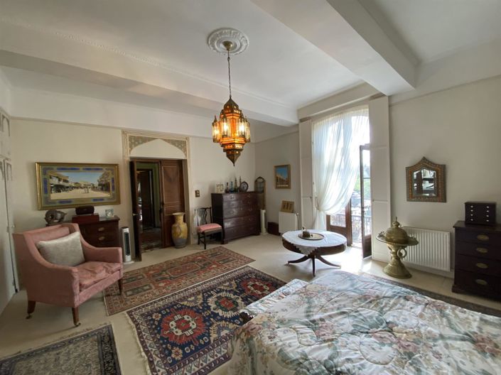 Image No.10-9 Bed House for sale