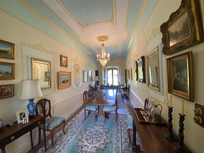 Image No.5-9 Bed House for sale