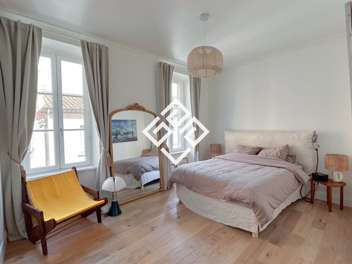 Image No.7-3 Bed Apartment for sale