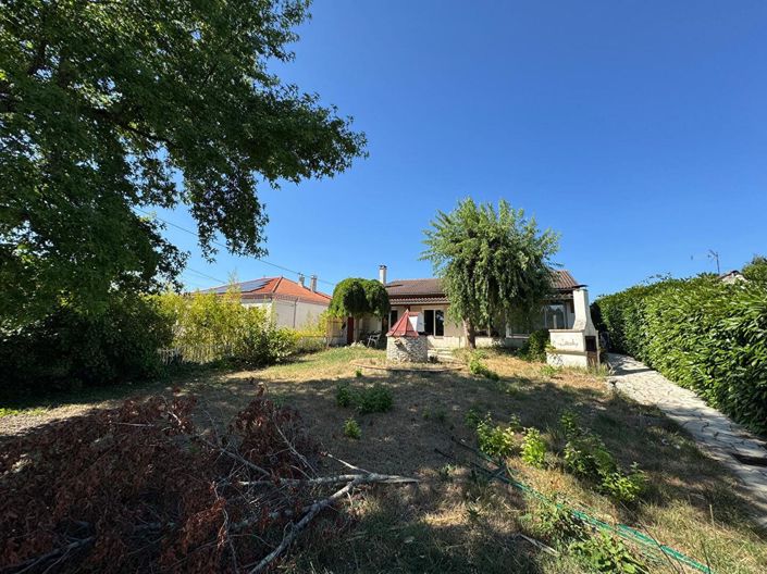 Image No.2-3 Bed House for sale